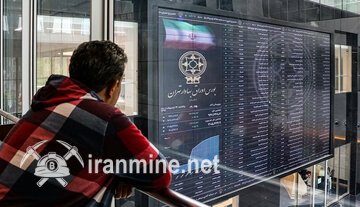 هجوم خریداران به بازار سهام/ رکوردشکنی تاریخی در فرابورس | ایران ماین