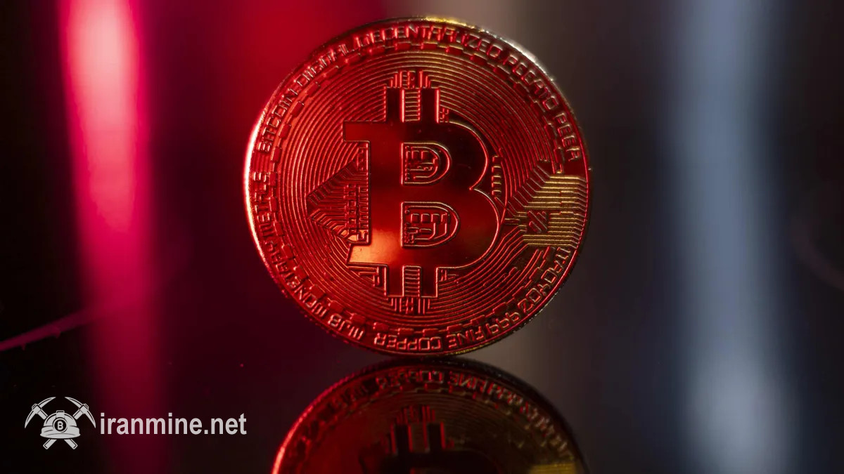 سقوط نرخ بیت کوین به زیر ۱۰۵ هزار دلار در پی برداشت سرمایه‌گذاران نهادی از ETFها | ایران ماین