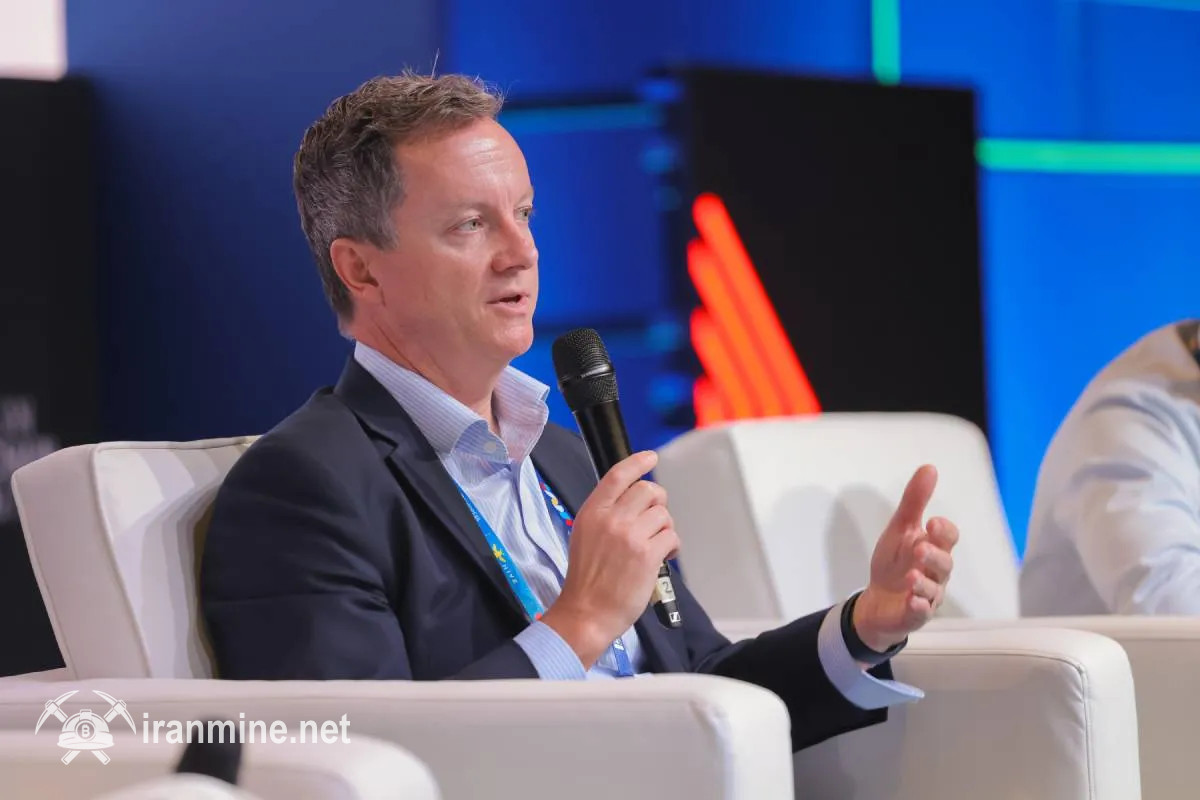 پیش‌بینی استاندارد چارترد برای توسعه بیت کوین تا پایان سال ۲۰۲۵ | ایران ماین