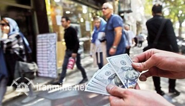 واکنش‌ها به گرانی دلار/ کسری بودجه عامل اصلی است؟ | ایران ماین