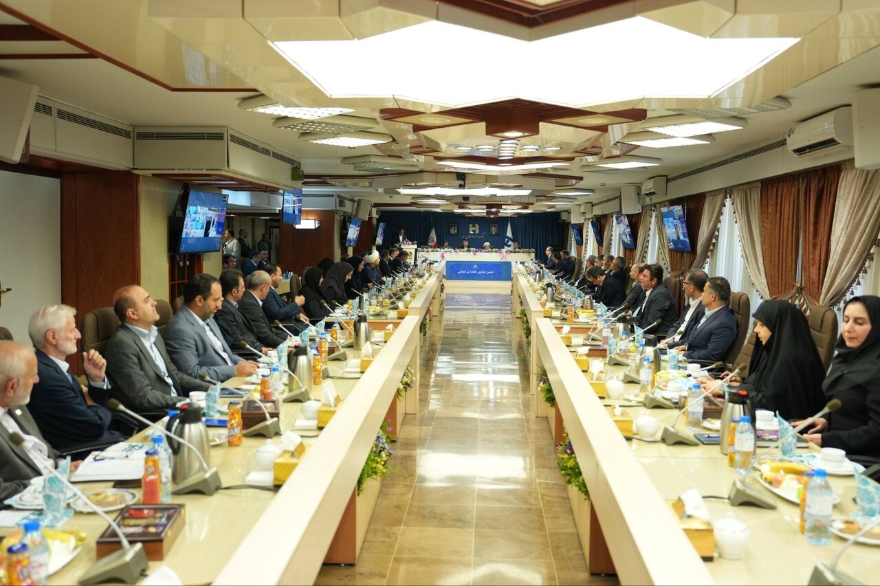 قدردانی رئیس شورای فقهی بانک مرکزی از بانک صادرات ایران به دلیل پیروی اصول اسلامی در فرآیندهای بانکی